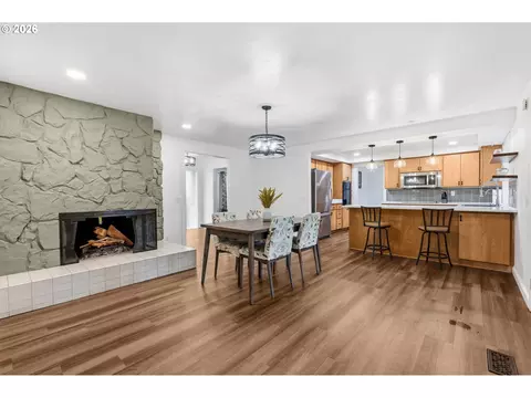 Dining - 2439 Quince St, Eugene, OR 97404 photo 1 of 2