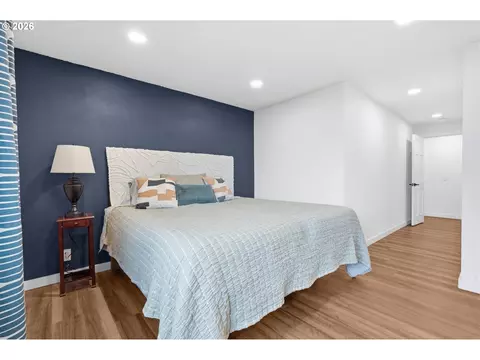 Bedroom - 2439 Quince St, Eugene, OR 97404 photo 2 of 5