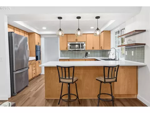 Kitchen - 2439 Quince St, Eugene, OR 97404 photo 2 of 6