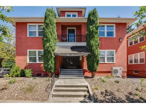 1534 NE 26th Ave #8, Portland, OR 97232
