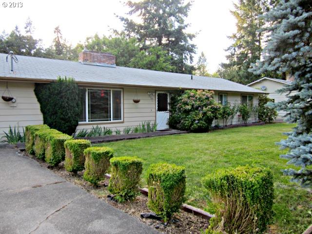 413 Brown St, Glide, OR 97443 photo 1