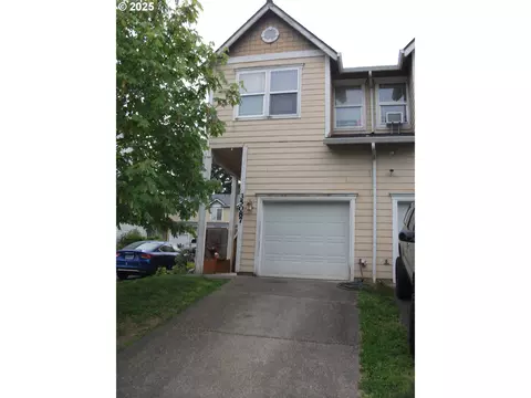 35087 Roberts Ln, Saint Helens, OR 97051