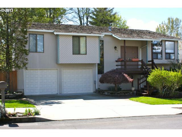 1920 SW 29th Dr, Gresham, OR 97080 photo 1