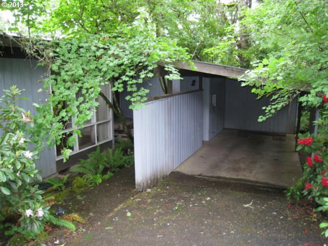 3575 Glen Oak Dr, Eugene, OR 97405 photo 1