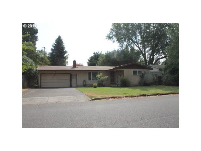 1867 N Park Ave, Eugene, OR 97404 photo 1