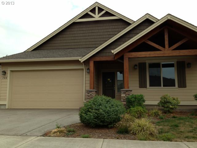 722 Thyme Loop, Silverton, OR 97381 photo 1