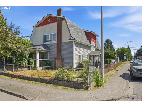 Exterior - 302 17th Ave, Longview, WA 98632 photo 2 of 2
