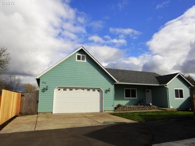 441 S 47th St, Springfield, OR 97478 photo 1
