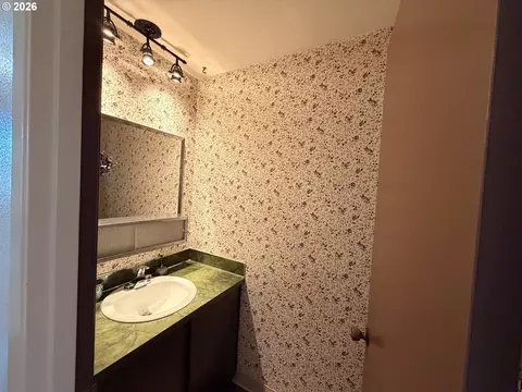 Bath - 21123 SE Morrison St, Gresham, OR 97030 photo 3 of 5