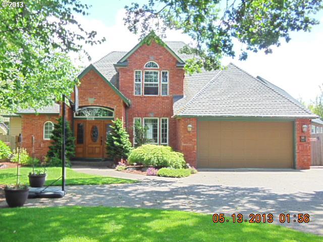 949 Fairway Pl, Springfield, OR 97477 photo 1