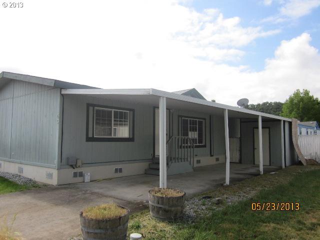 652 Brandi Way, Eagle Point, OR 97524 photo 1