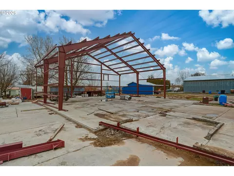 85527 Highway 339, Milton Freewater, OR 97862