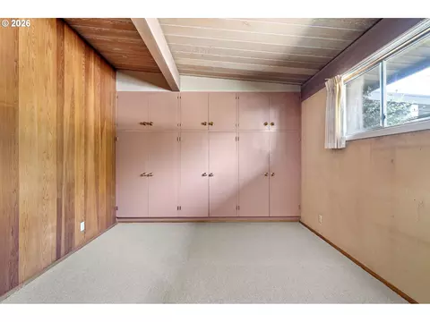 2255 Alder St, Eugene, OR 97405 photo 26