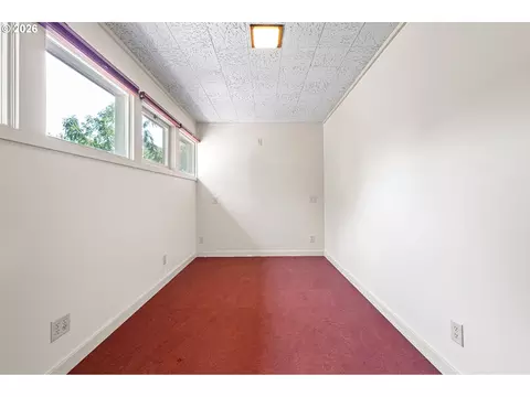2255 Alder St, Eugene, OR 97405 photo 46