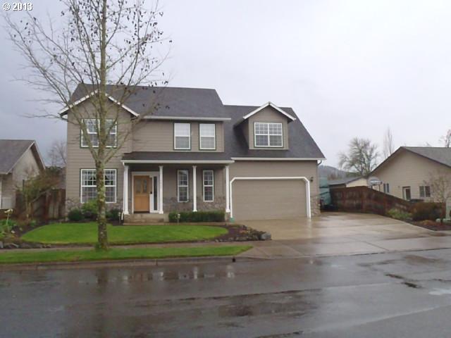 4633 Holly St, Springfield, OR 97478 photo 1