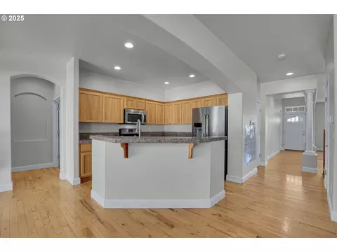 Other - 812 N 27th Ave, Cornelius, OR 97113 photo 3 of 11