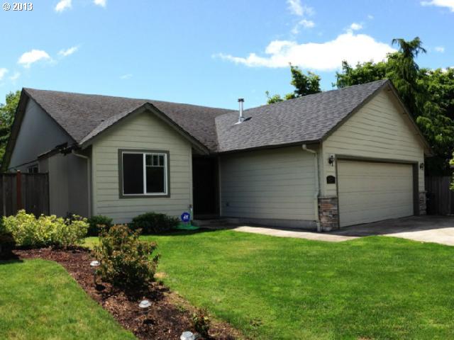 1923 Yolanda Ave, Springfield, OR 97477 photo 1