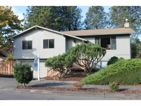 1319 SW Bella Vista Ave, Gresham, OR 97080 photo 1