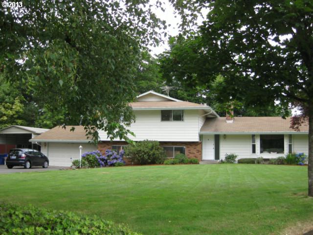 4115 SE Hillyard Rd, Gresham, OR 97080 photo 1