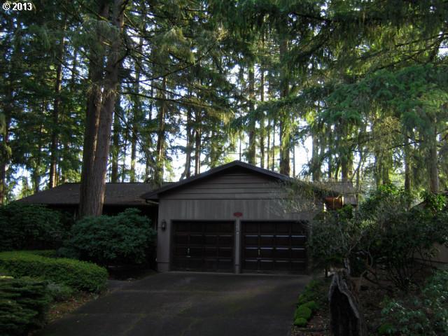 570 E 50th Ave, Eugene, OR 97405 photo 1