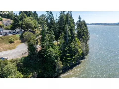 View/Area - 65294 E Bay Rd, North Bend, OR 97459 photo 7 of 10