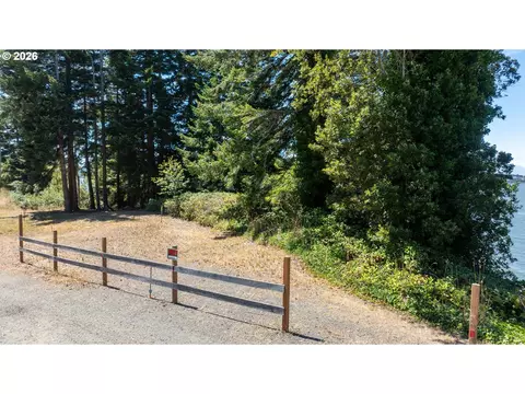 Exterior - 65294 E Bay Rd, North Bend, OR 97459 photo 2 of 2