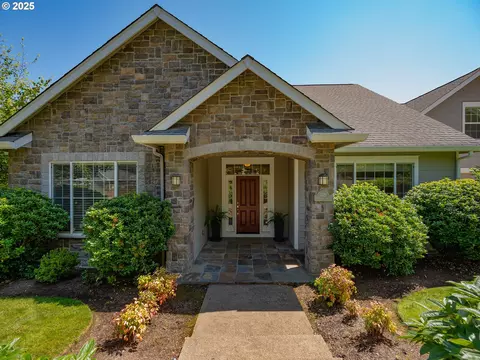 3229 Blacktail Dr, Eugene, OR 97405