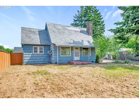 1325 Maxwell Rd, Eugene, OR 97404