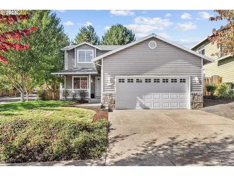 361 SW Howard Dr, Mcminnville, OR 97128