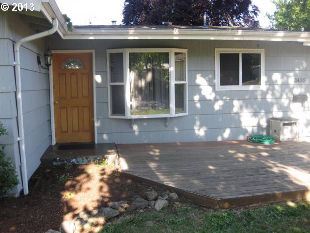 3435 Ferry St, Eugene, OR 97405 photo 1
