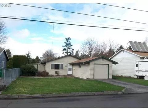 1555 NW 4th St, Gresham, OR 97030 photo 1