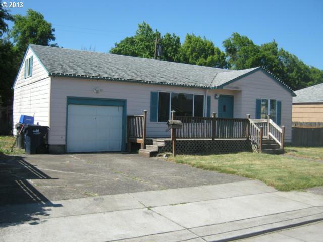 1361 Modoc St, Springfield, OR 97477 photo 1