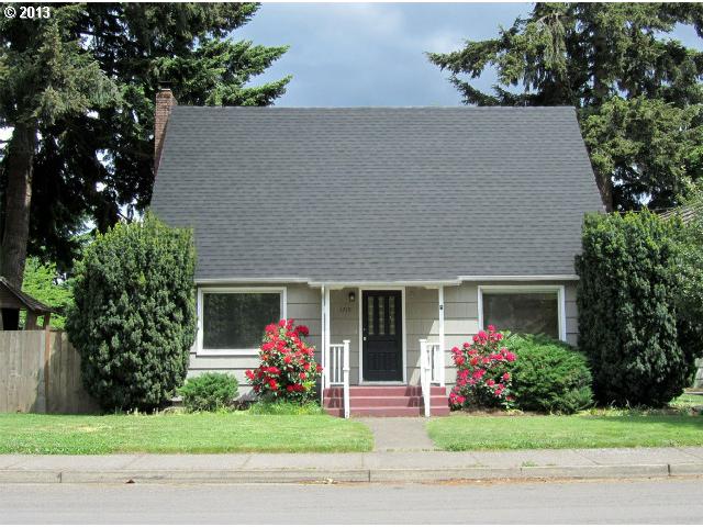 1715 Best Ln, Eugene, OR 97401 photo 1
