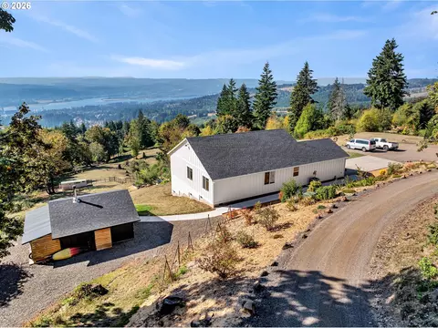 251 Shipview Rd, Kalama, WA 98625