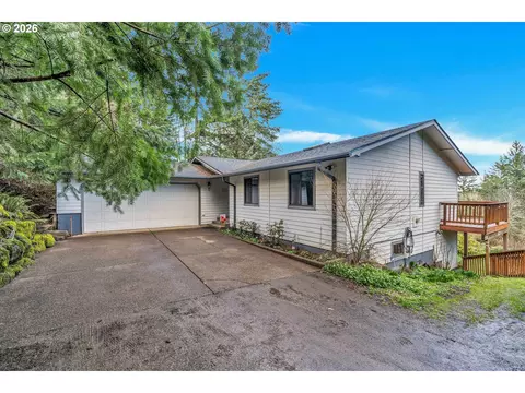 45723 SW Saddleback Dr, Gaston, OR 97119