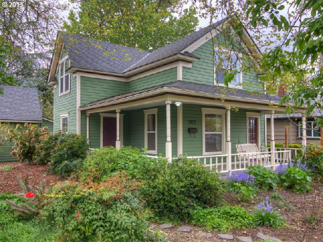 1401 E 8th St, Newberg, OR 97132 photo 1
