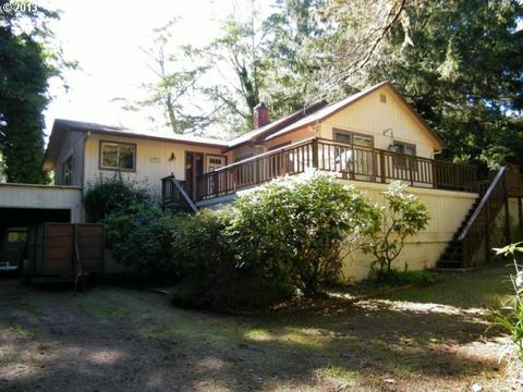 4912 Darlings Loop, Florence, OR 97439 photo 1