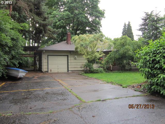 1080 W Hilliard Ln, Eugene, OR 97404 photo 1