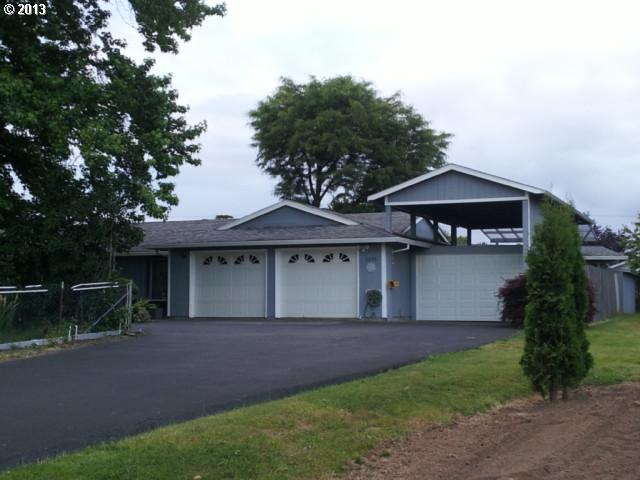 2258 SE Barnes Rd, Gresham, OR 97080 photo 1