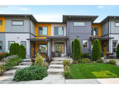 178 SW Lancaster Ct, Troutdale, OR 97060