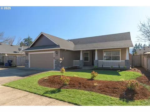 4037 Cherokee Dr, Springfield, OR 97478