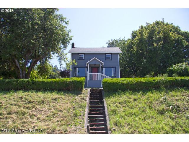 518 A St, Rainier, OR 97048 photo 1