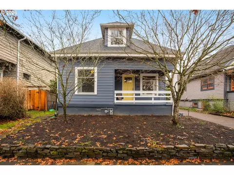 1800 SE 42nd Ave, Portland, OR 97215