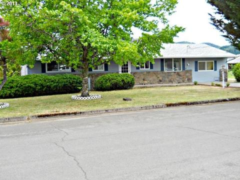 846 E First Ave, Sutherlin, OR 97479 photo 1