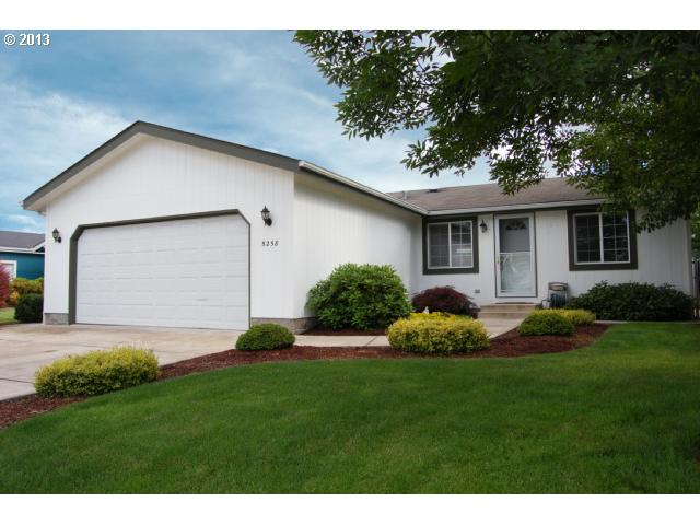 5258 Olympic Cir, Eugene, OR 97402 photo 1