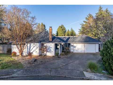 8720 SW Bridletrail Ave, Beaverton, OR 97008
