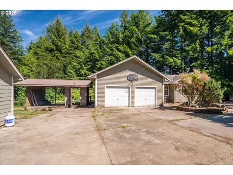 Exterior - 93845 Upper Loop Rd, Coos Bay, OR 97420 photo 2 of 8