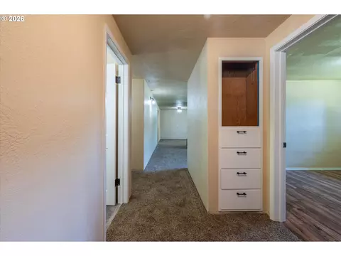 Entry Way - 93845 Upper Loop Rd, Coos Bay, OR 97420 photo 3 of 3