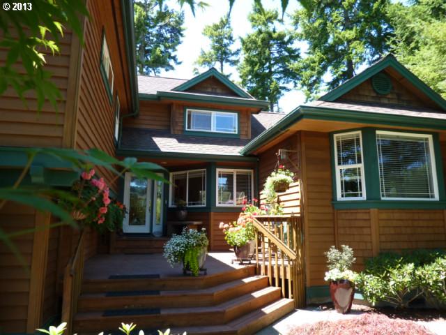 2225 Willow Loop, Florence, OR 97439 photo 1