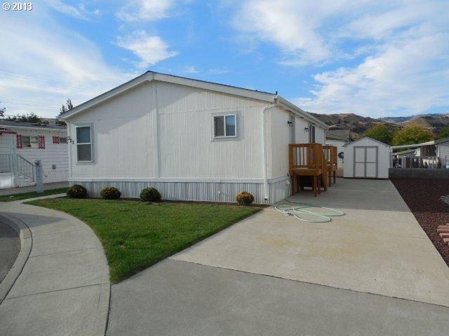 755 Division #323, The Dalles, OR 97058 photo 1